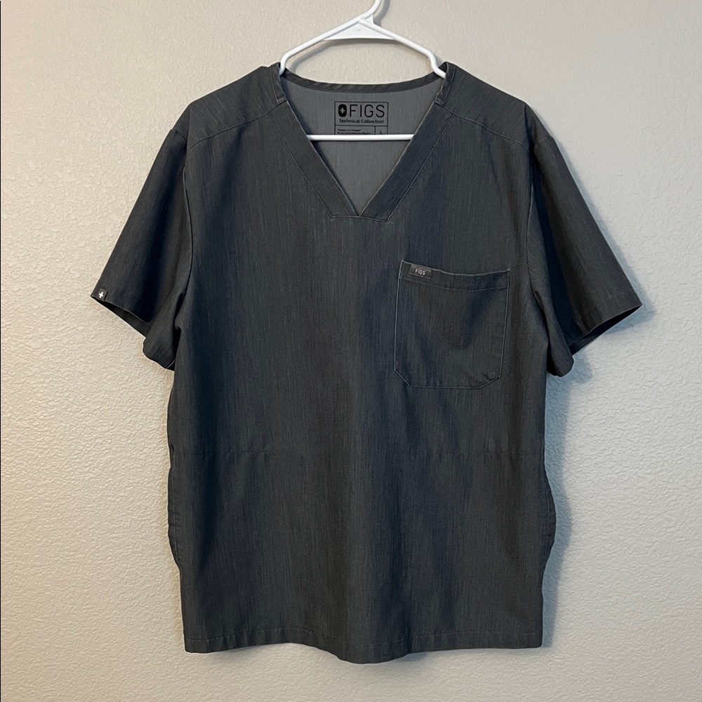 Figs Scrub Men’s Top Graphite Vneck NWOT | Size L